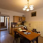 U Certovy Brazdy Apartament *